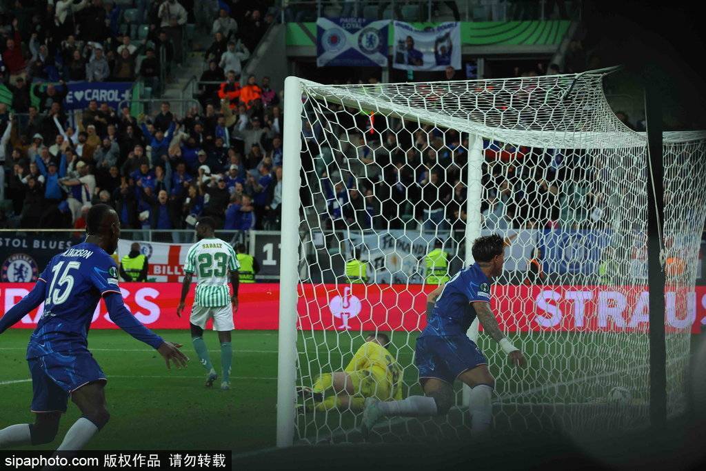 切尔西世俱杯名单惊天变！三新星火线入围，斯特林菲利克斯惨遭“清洗”？